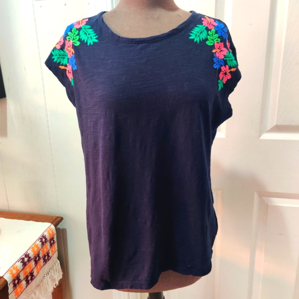 TALBOTS Embroidery Navy Blouse M